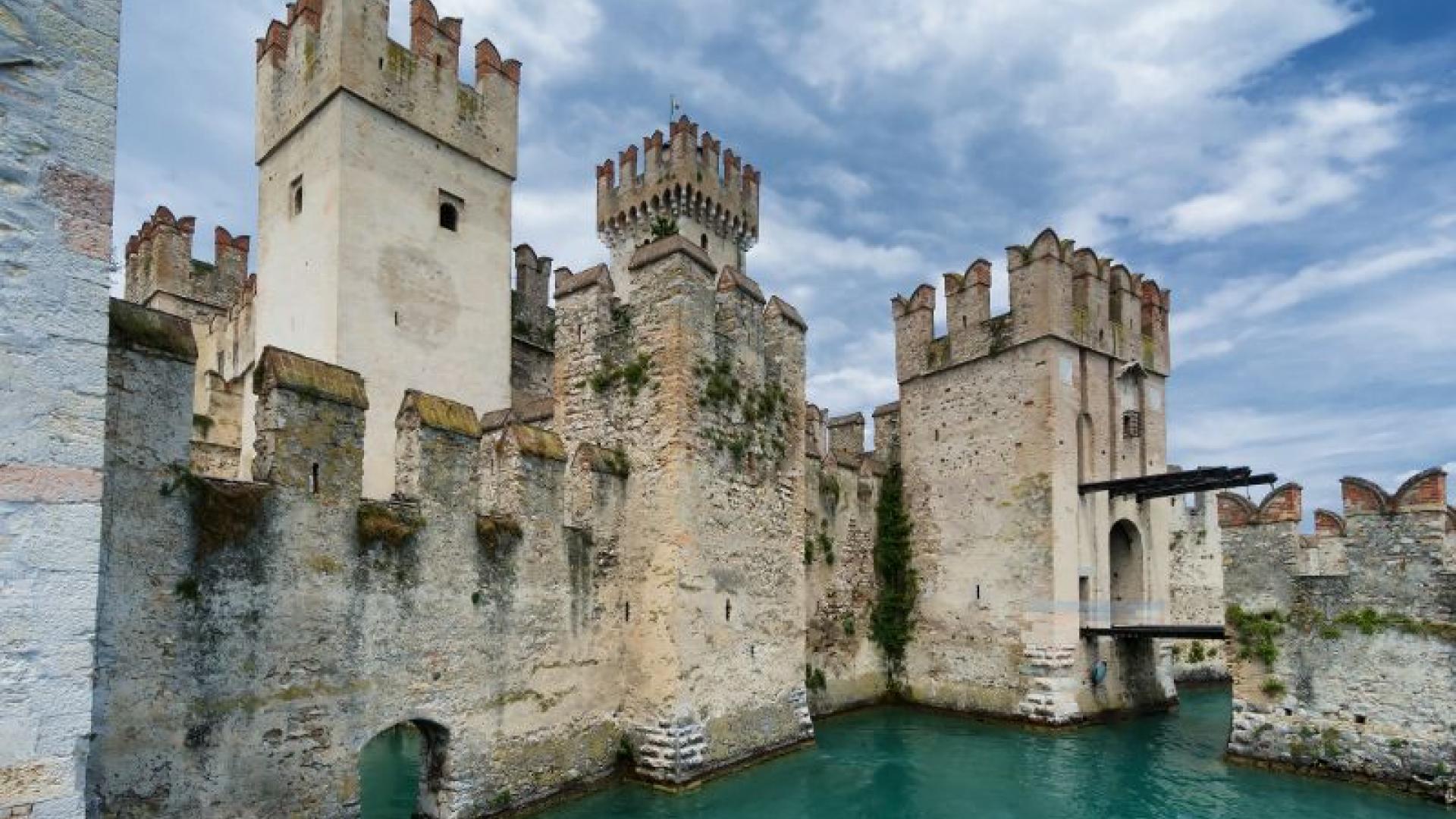 БОЛОНЬЯ – РИМИНИ – РИМ + ВАТИКАН – ОЗЕРО ГАРДА